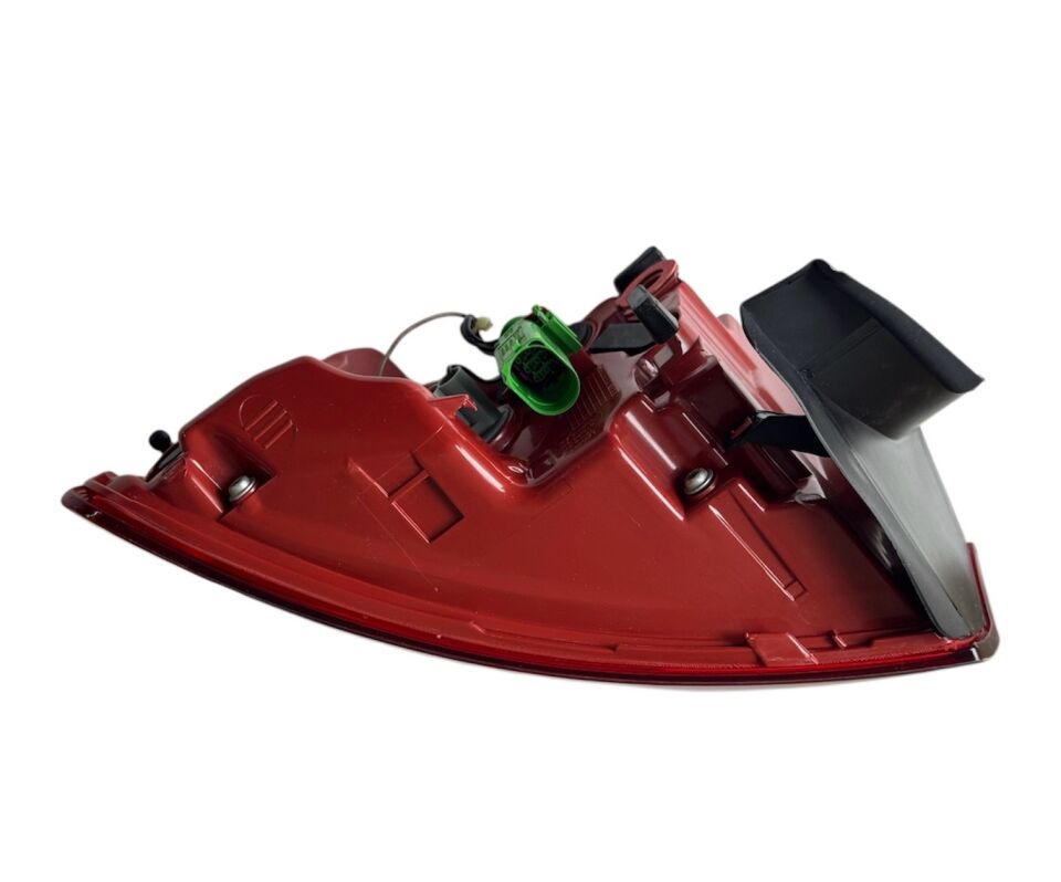 Audı Stop A4 13-16 Dış Sol (Ledli)