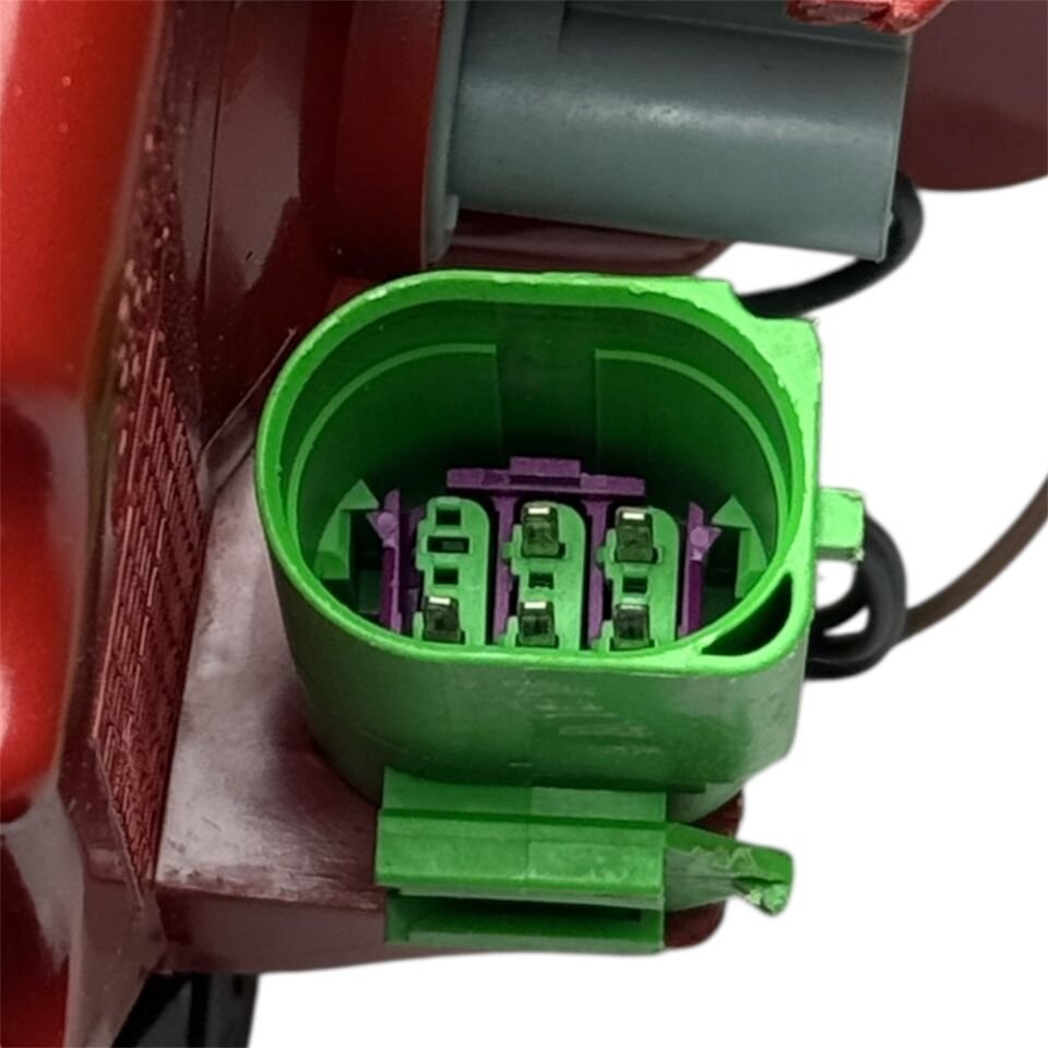 Audı Stop A4 13-16 Dış Sol (Ledli)