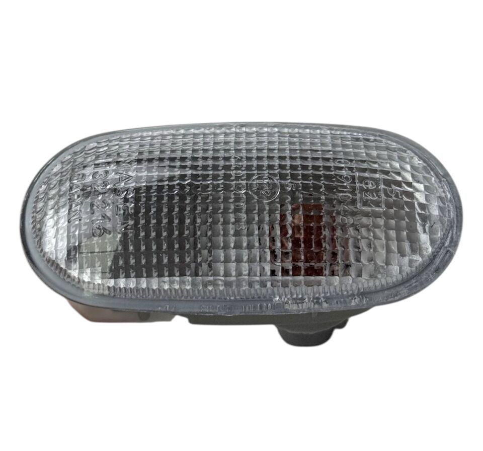 Mıtsubıshı Sinyal Çamurluk L200 07-14 Sol/Sağ (Beyaz)