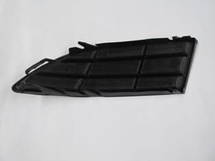 SKODA FABIA- 10/15; SİS LAMBA KAPAĞI SAĞ (SİS DELİKSİZ) (TW-Y)