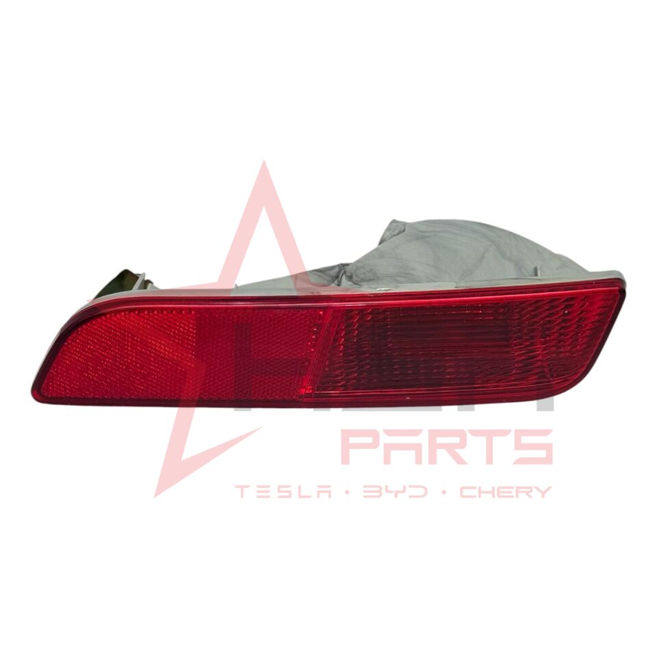 2013-2014 Mitsubishi Outlander Sol Arka Tampon Reflektörü 8337A111