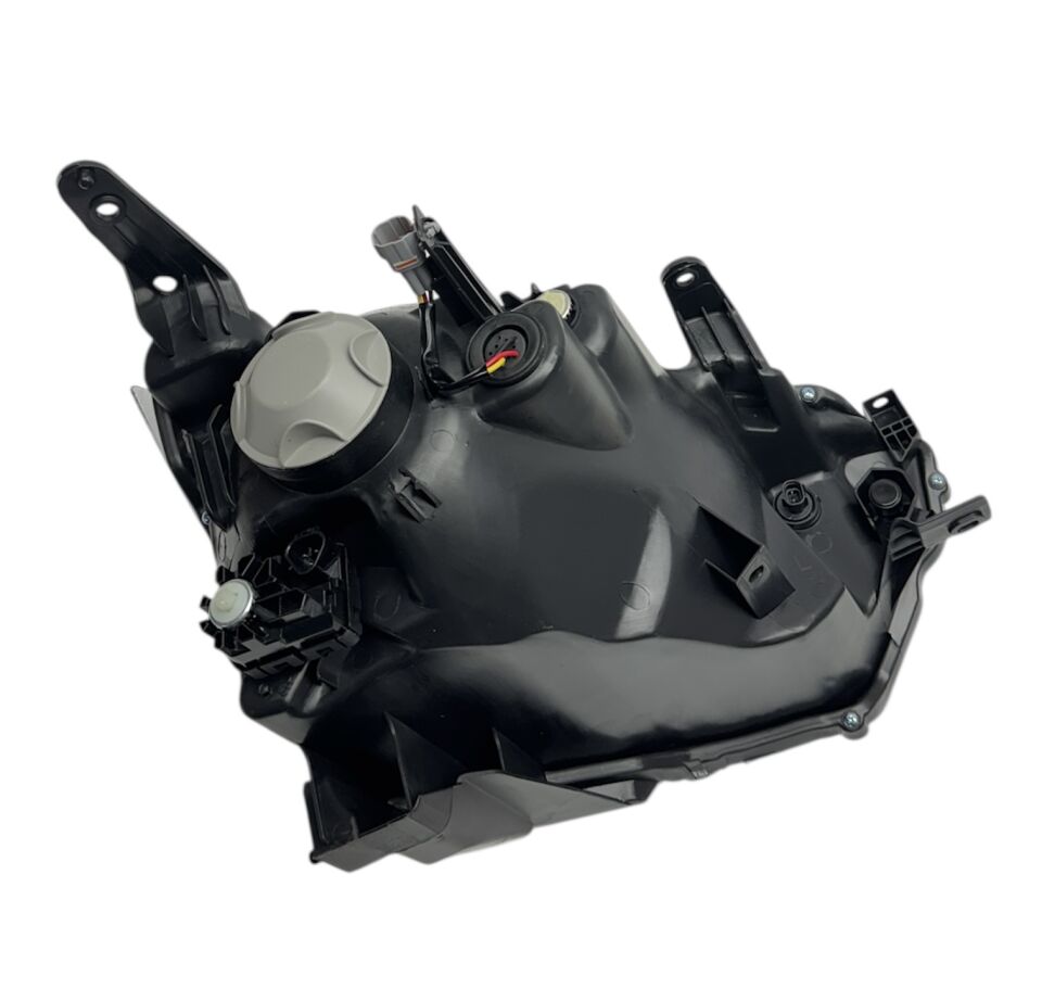 Isuzu Far D-max 20-24 Sol (Merceksiz)