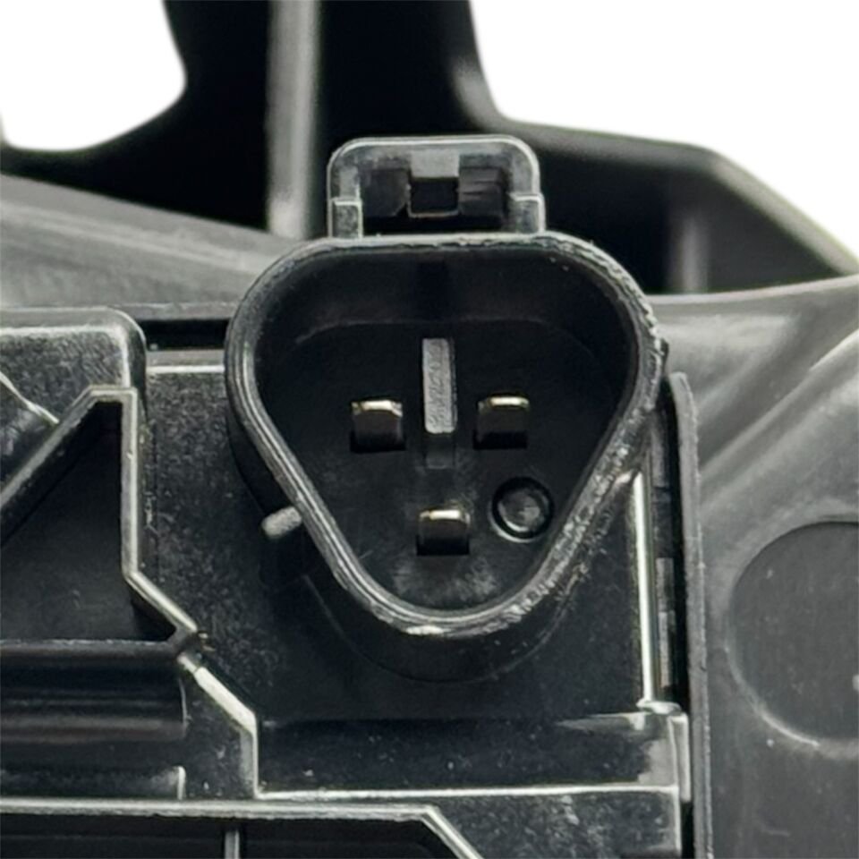 Isuzu Far D-max 20-24 Sol (Merceksiz)