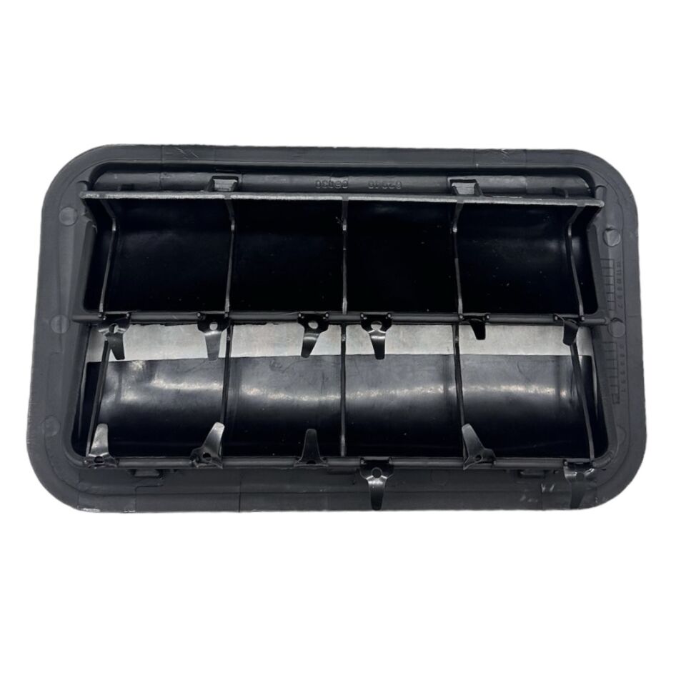 Toyota Bakalit Havalandırma Corolla 07-18 Arka Çamurluk