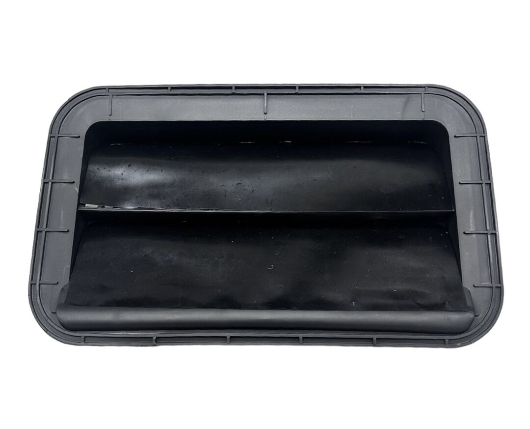 Toyota Bakalit Havalandırma Corolla 07-18 Arka Çamurluk