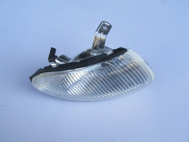 HYUNDAI ACCENT- 98/00; ÖN SİNYAL SAĞ BEYAZ (MARS)