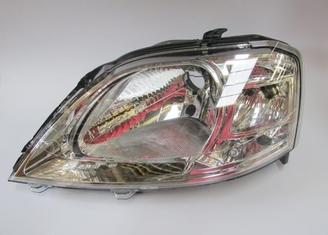 DACIA LOGAN- 09/12; FAR LAMBASI SOL MANUEL (AYFAR) (E MARKLI)