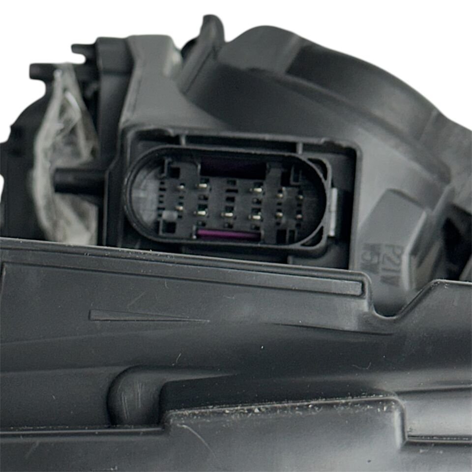 Audı Far A4 05-08 Sağ (Zenon)