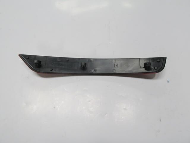 VOLKSWAGEN GOLF- 6- 09/12; ARKA TAMPON REFLEKTÖRÜ SOL KIRMIZI (R SERİSİ)