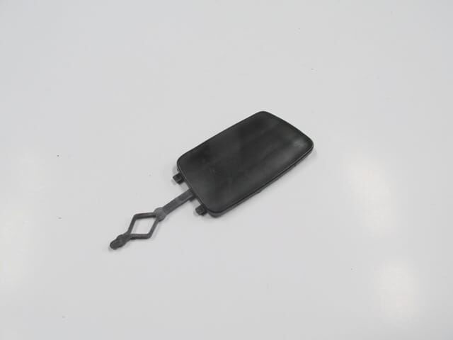 PEUGEOT 3008- 21/24; ARKA TAMPON ÇEKİ DEMİR KAPAĞI