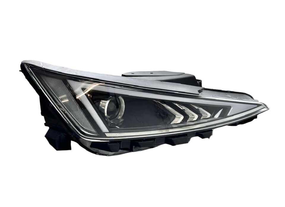 Hyundaı Far Elantra 19-21 Sağ (Ledli/Elektrikli)