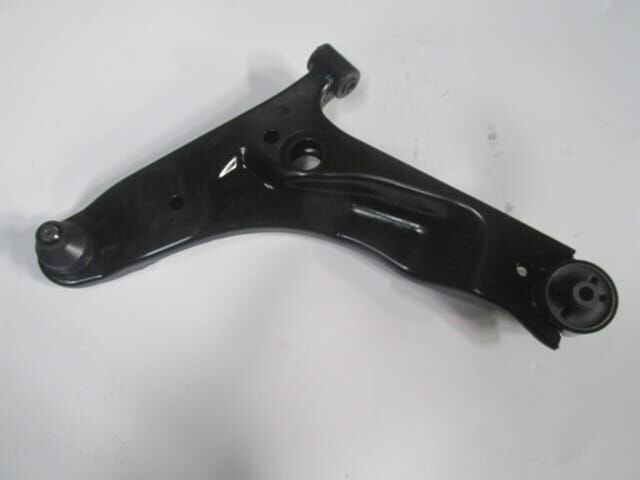 HYUNDAI I10- 08/12; ÖN ALT TABLA SOL (BURÇLU/ROTİLLİ)(SALINCAK) (SH)