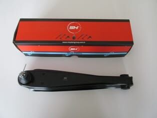 SUZUKI CARRY- 90/98; ÖN ALT TABLA KISA SAĞ/SOL AYNI (ADET)(SALINCAK) (SH)