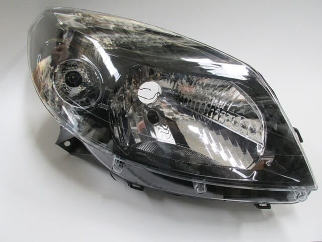 DACIA SANDERO- 09/12; FAR LAMBASI SAĞ MANUEL SİYAH (H4) (AYFAR) (E MARKLI)