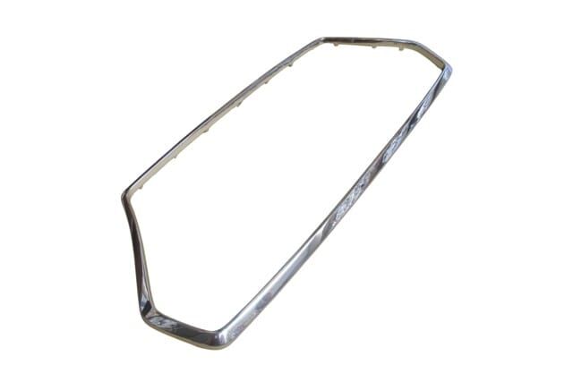 HYUNDAI I30- 17/18; ÖN PANJUR ÇERÇEVESİ NİKELAJLI (TYG)