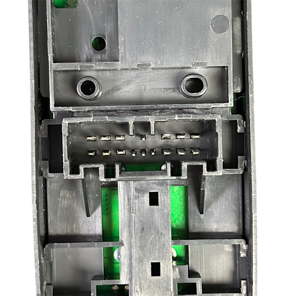 Mazda Düğme Cam Açma Bt50 14-19/Ranger 14-19 Ön Sol (Dörtlü)