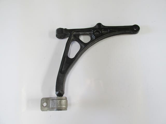 PEUGEOT 405- 92/96; ÖN ALT TABLA SAĞ BURÇLU/TAKOZLU (SALINCAK) (SH)