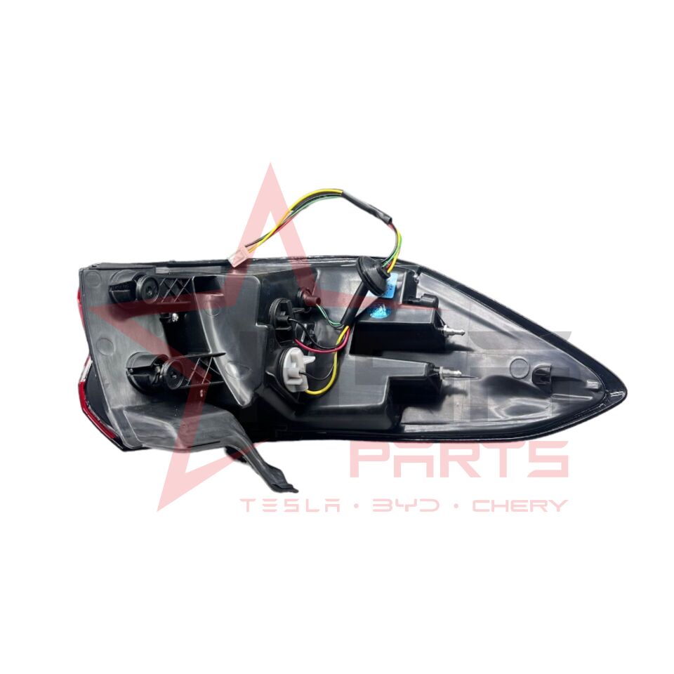 2022-2024 Chery Tiggo 7 Pro Sağ Dış Stop (Duylu) 605000202AA