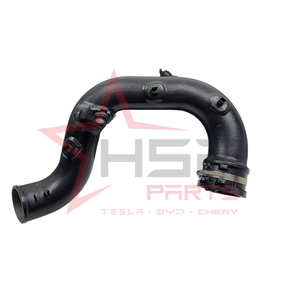 2016-2021 Toyota Hilux Revo Sol İntercool Borusu 17362-0L020
