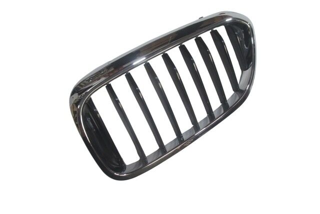 (YENİ ÜRÜN!!!)BMW 5 SERI- G30- 17/20; ÖN PANJUR SOL NİKELAJLI/PARLAK SİYAH (TYG)