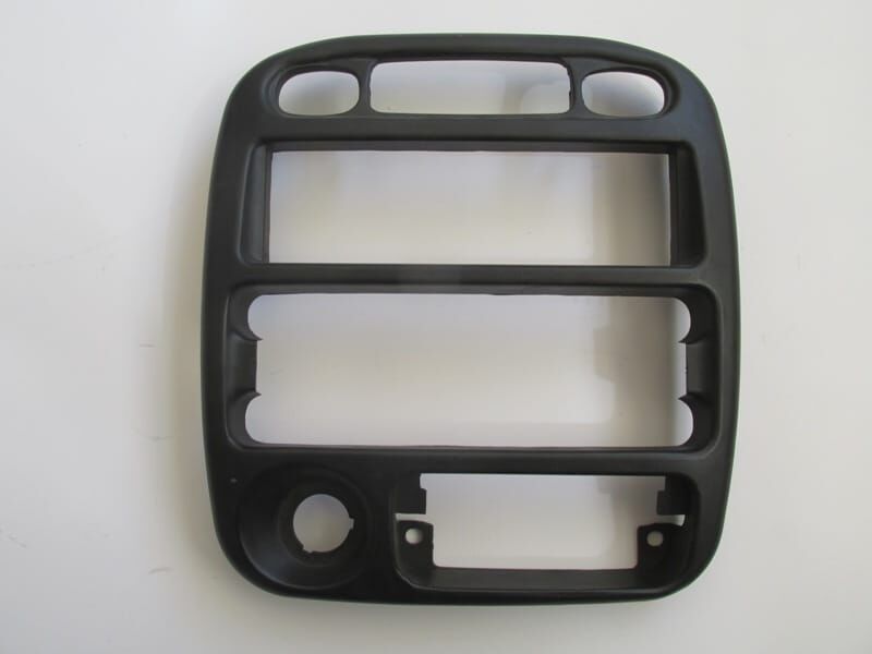 HYUNDAI ACCENT- 95/97; ÖN GÖĞÜS TEYP PANELİ/ÇERÇEVESİ (KLİMASIZ) (SÜRGÜLÜ AYAR)