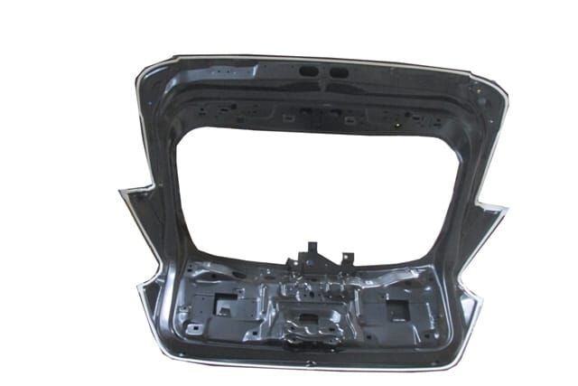 FORD FOCUS- HB- 15/18; ARKA BAGAJ KAPAĞI KOMPLE SİYAH (İCELİ/ÇEKOMASTİKLİ) (TW)