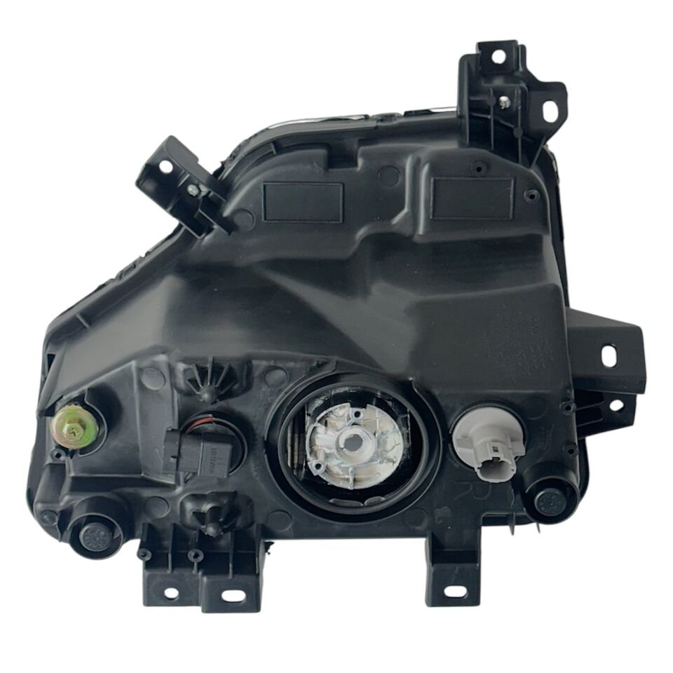 Mıtsubıshı Lamba Sis L200 19-21 Sağ (Üç Ampullu Tip)