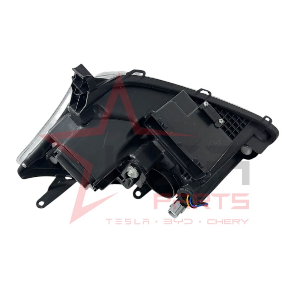 2003-2005 Toyota Avensis Sağ Far (Elektrikli) 81130-05190