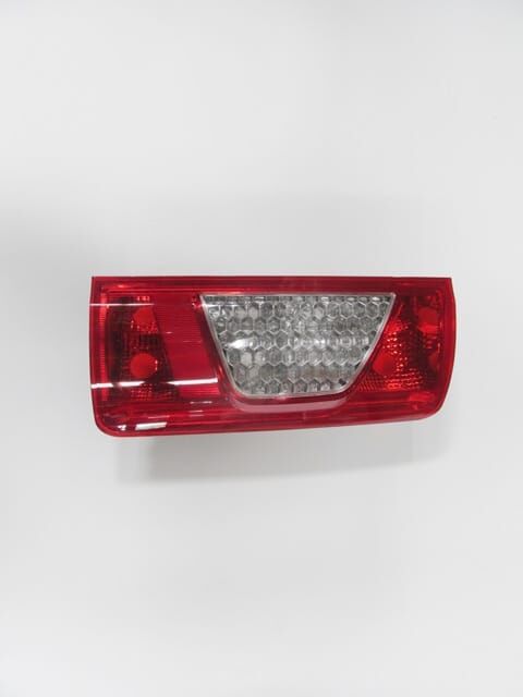 FORD TRANSIT CONNECT- 09/14; STOP LAMBASI SAĞ KIRMIZI/BEYAZ (MARS) (E MARKLI)