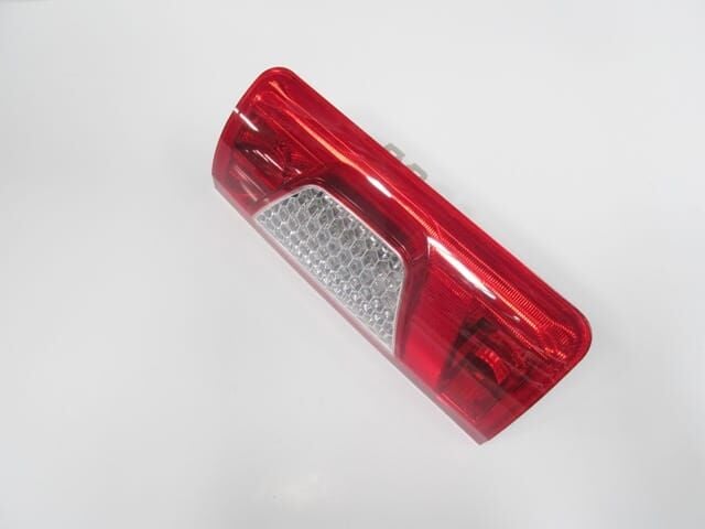 FORD TRANSIT CONNECT- 09/14; STOP LAMBASI SAĞ KIRMIZI/BEYAZ (MARS) (E MARKLI)