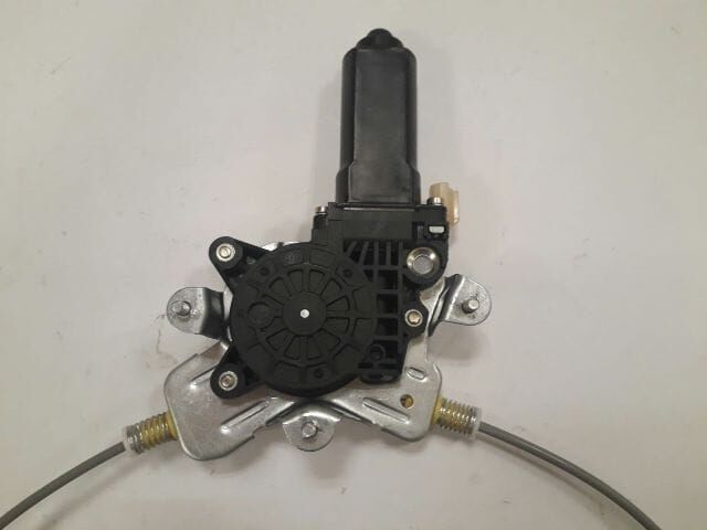 HYUNDAI SONATA- 03/05; ÖN CAM KRİKOSU SAĞ ELEKTRİKLİ/MOTORLU (HUSHAN)