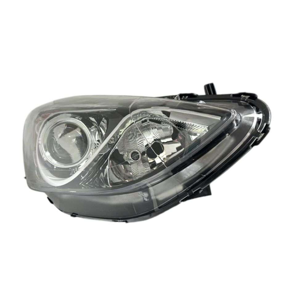12-15 Hyundai i30 Sağ Far (Motorsuz)