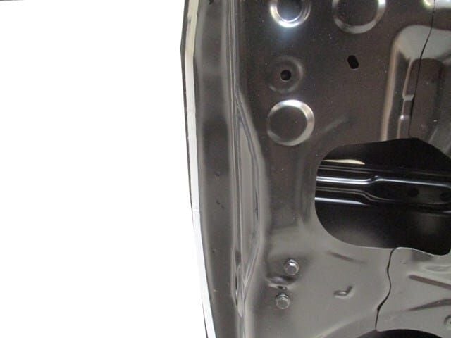 TOYOTA COROLLA- NDE180- 13/18; ÖN KAPI KOMPLE SAĞ (BAND DELİKSİZ) (İCELİ/ÇEKOMASTİKLİ) (TW)