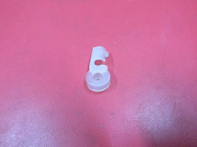 UNIVERSAL UNIVERSAL-; ÖN/ARKA KAPI İÇ AÇMA KOLU KLİPSİ B TİPİ KÜÇÜK TÜM ARAÇLAR İÇİN