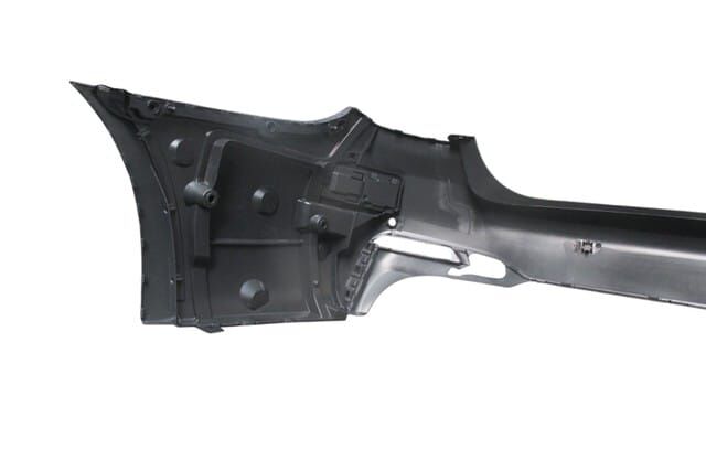 BMW 5 SERI- G30- 20/22; ARKA TAMPON ASTARLI(KARLIKLI-REFLEKTÖRLÜ-BRAKETLİ-ÇEKİ KAPAKLI-SENSÖRLÜ)(M5)