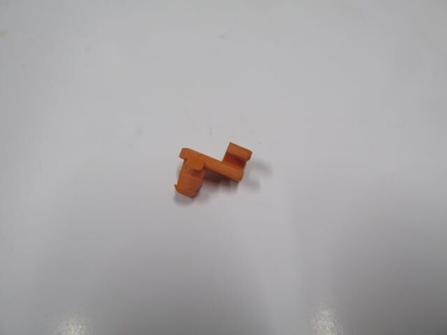 UNIVERSAL UNIVERSAL-; ÖN/ARKA KAPI KİLİT KLİPSİ G TİPİ TÜM ARAÇLAR İÇİN