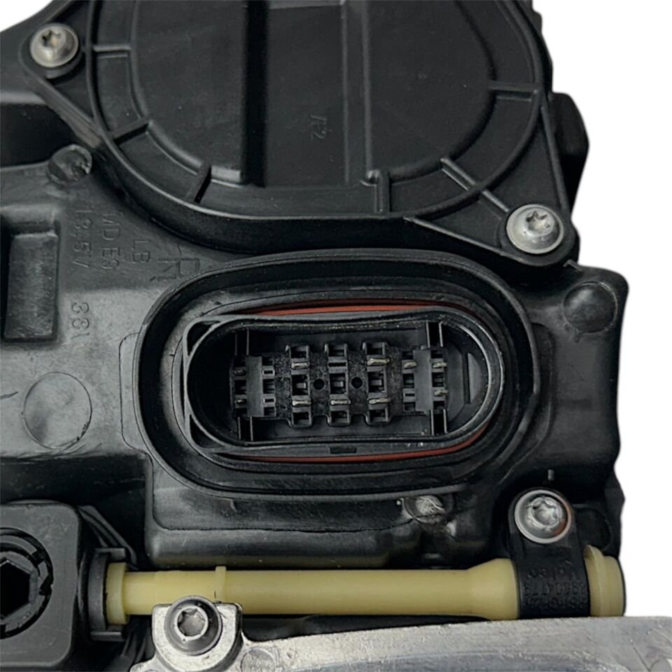 Audı Far A3 16-19 Sağ (Matrix/Beyinler Üstünde)