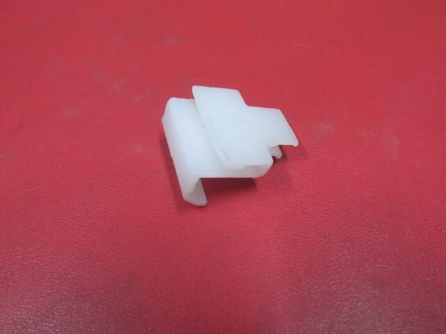 UNIVERSAL UNIVERSAL-; ÖN/ARKA KAPI SIYIRICI DIŞ FİTİL SEGMANI D TİPİ TÜM ARAÇLAR İÇİN