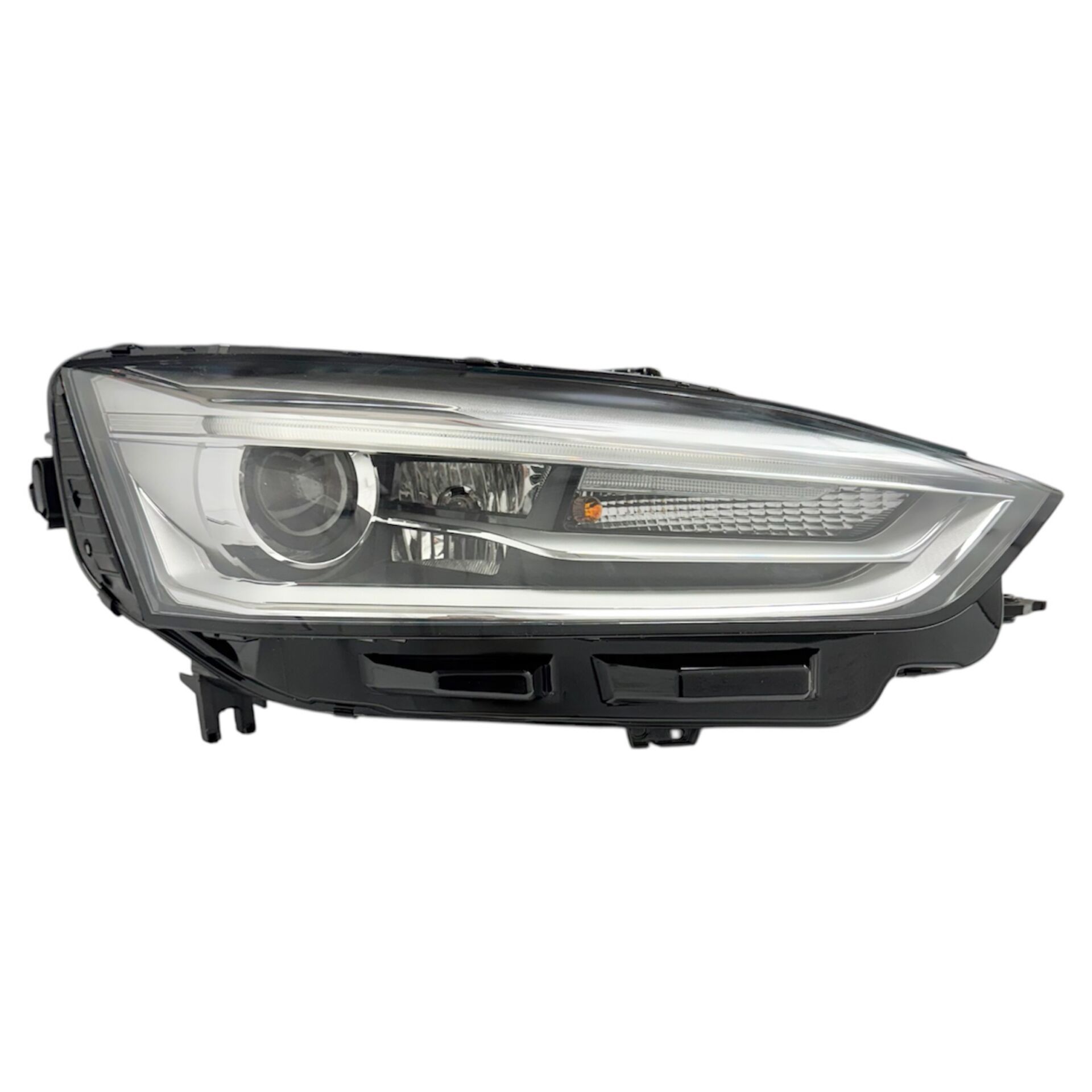 Audı Far A5 16-20 Sağ (Tek Mercek)