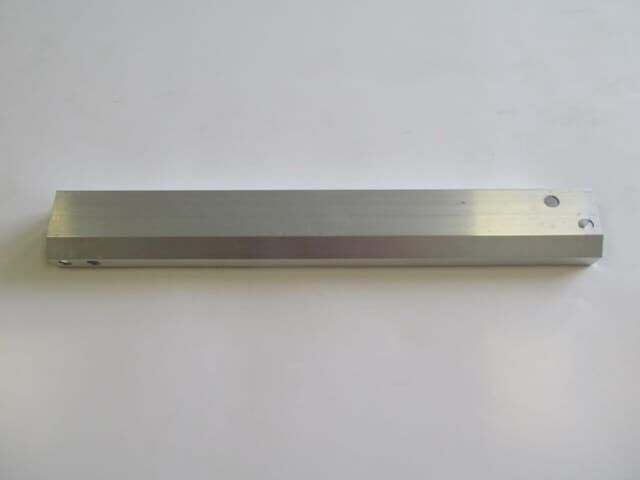 MERCEDES A CLASS- W176- 11/17; ÖN PANEL BAĞLANTI BRAKETİ SAĞ (BÜYÜK)