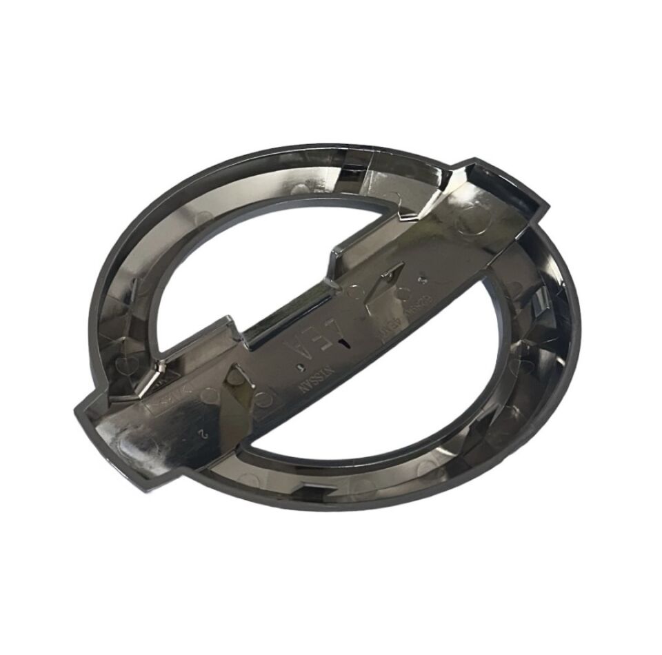 Nıssan Panjur Göbek Qashqai 14-16 Ön (Kameralı)(Arma)