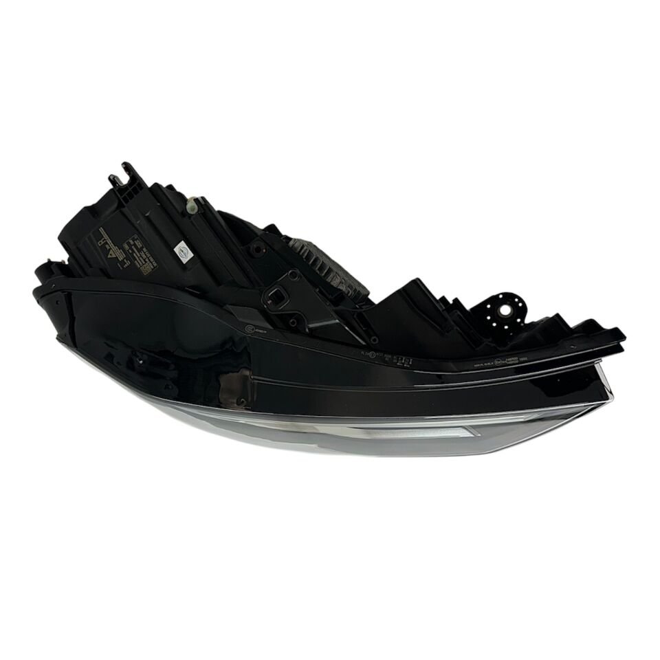 Audı Far A6 19-22 Sağ (Beyinler Üstünde)