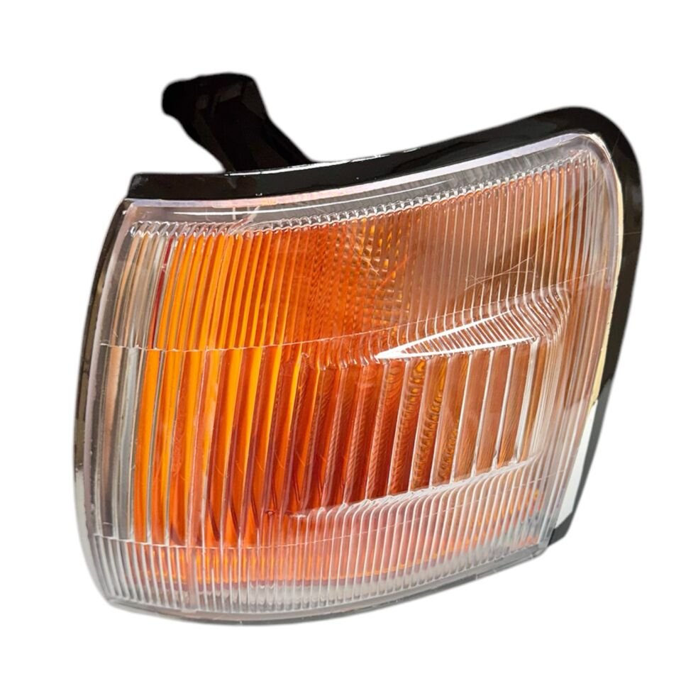 Toyota Sinyal Starlet 90-93 Sağ