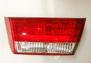 HYUNDAI SONATA- 06/11; İÇ STOP LAMBASI SAĞ KIRMIZI/BEYAZ (FAMELLA)