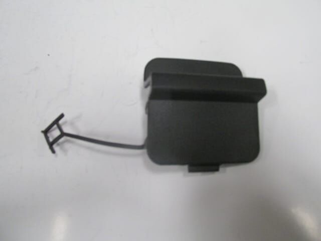 VOLKSWAGEN CRAFTER- 18/25; ÖN TAMPON ÇEKİ DEMİRİ KAPAĞI (BOYANIR TİP) (TYG)