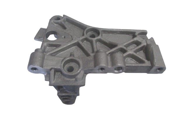 RENAULT CLIO- 3- HB- 06/09; SİLİNDİR KAPAK ÖN PARÇA 1,5 DCI (SUPORT)