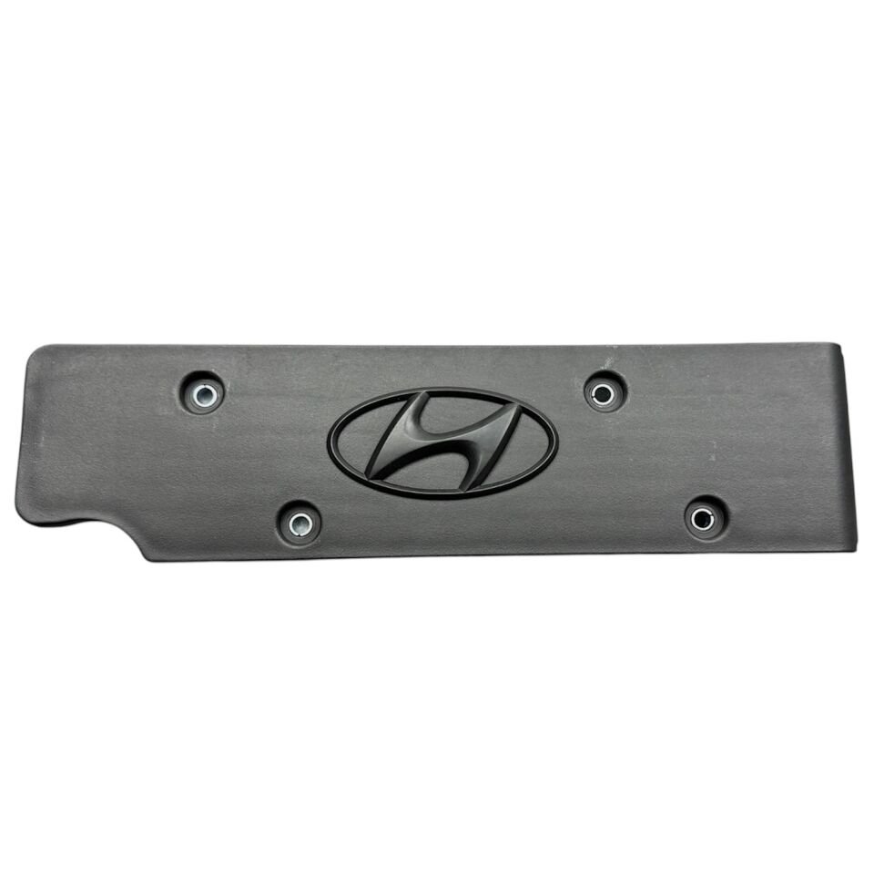 Hyundaı Kapak Piyano Accent Blue 1,4 Benzinli 12-17/İ20 1,4 Benzinli 08-12/İ30 1,6 Benzinli 07-12 (Orta)