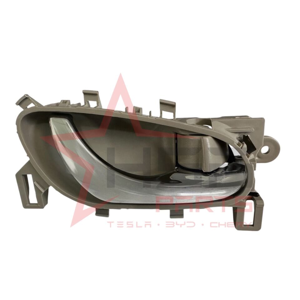 2015-2019 Nissan Navara Sağ Ön İç Kapı Kolu (Gri/Krom) (Uyumlu Araçlar: 2014-2019 Nissan X-Trail Sağ Ön İç Kapı Kolu) 80670-3SG0C-GRİ