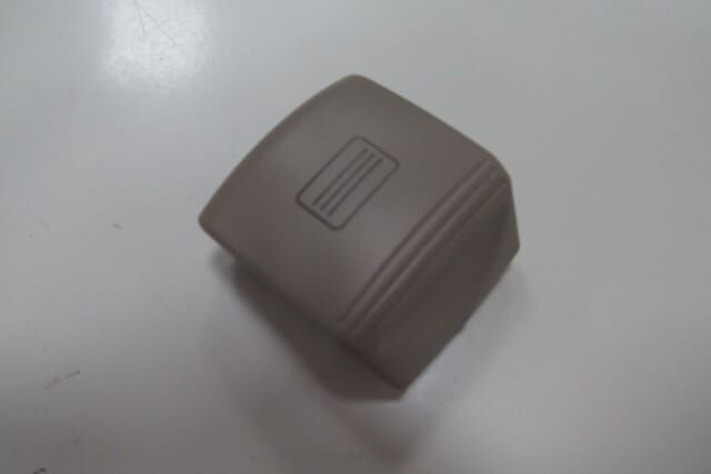 MERCEDES C CLASS- W204- 07/11; SUNROOF DÜĞME KAPAĞI BEJ