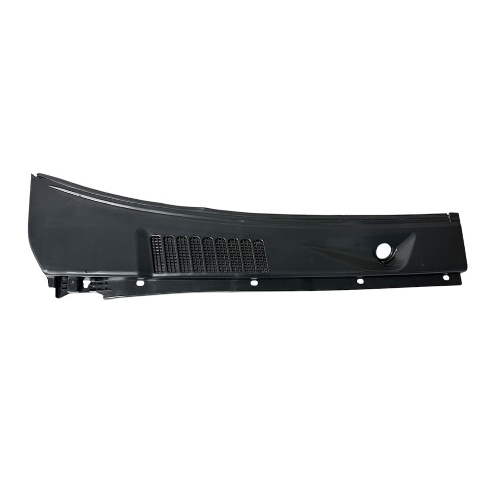 Nıssan Izgara Ön Cam Alt D22 98-01/Yd25 02-05 Sağ (Orta)